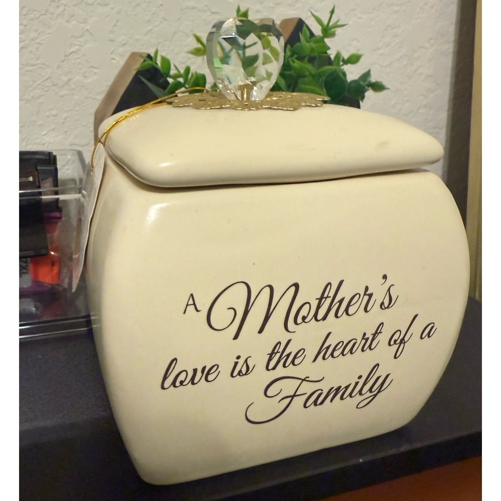 Mother’s Day Ceramic Keepsake Box with Heart Lid